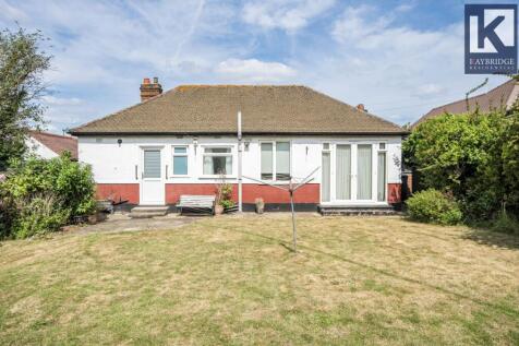 Mavis Avenue, Epsom