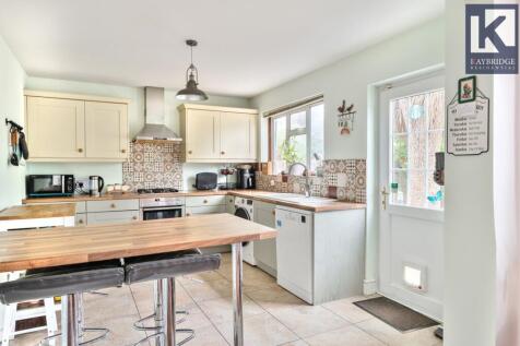 Seaforth Gardens, Epsom - KT19 0LP