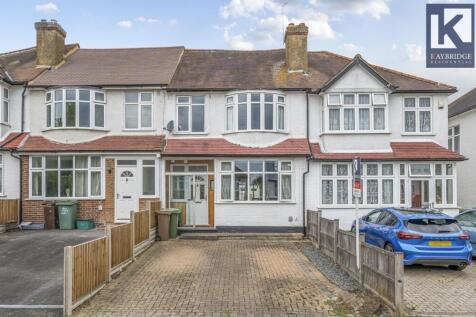 Worcester Park - KT4 8XZ