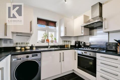 Willow Court Alpine Close, Epsom - KT19 9FJ