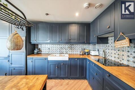 Saxon House, London Road, SM6 7AN