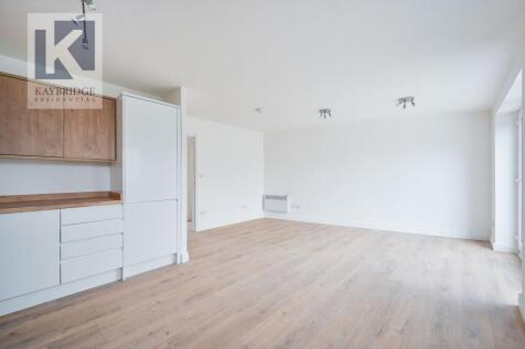 Kingston Road, Epsom - KT19 0DT