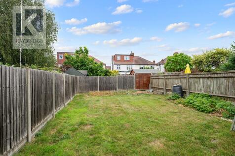 Warner Avenue, Cheam - SM3 9RH