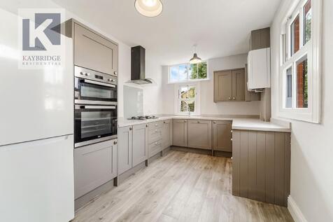 London Road, Ewell - KT17 2BT
