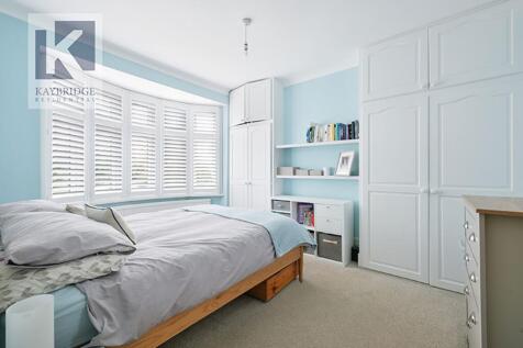 Stoneleigh Avenue, Worcester Park - KT4 8YB