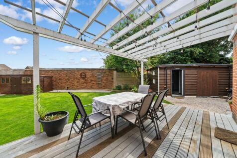 Jasmin Road, Epsom