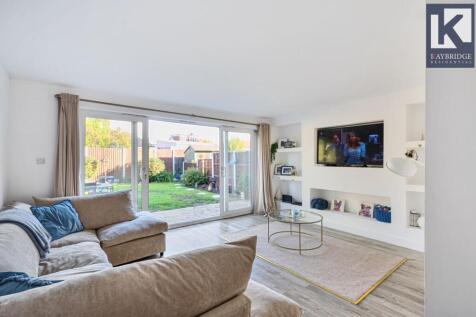 Poplar Crescent, Epsom - KT19 9ER