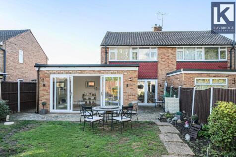 Poplar Crescent, Epsom - KT19 9ER