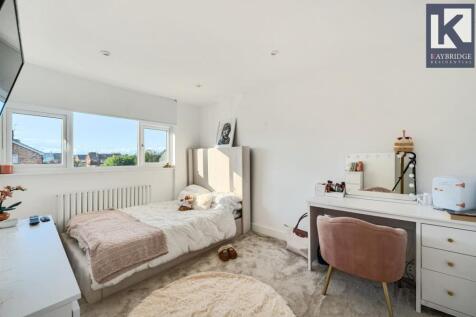 Poplar Crescent, Epsom - KT19 9ER