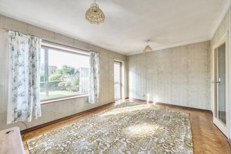 Ruxley Lane, Epsom - KT19 9EZ