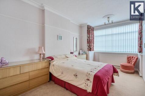 Tealing Drive, Epsom - KT19 0JS