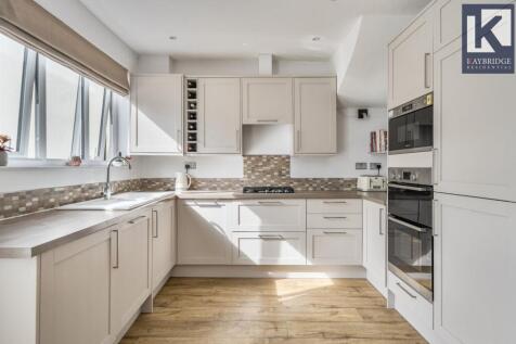 Cherrywood Lane, Morden - SM4 4HD