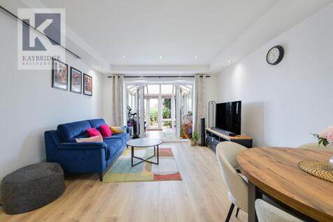 Charminster Road, Worcester Park - KT4 8PS