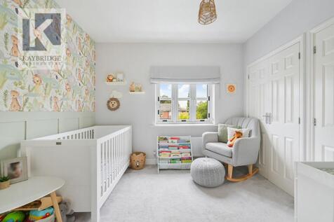 Silvergate Ruxley Lane, Epsom - KT19 9GZ