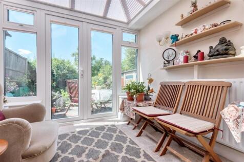 Palmer Avenue, Cheam - SM3 8EF