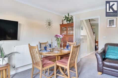 Hemmings Mead, Epsom