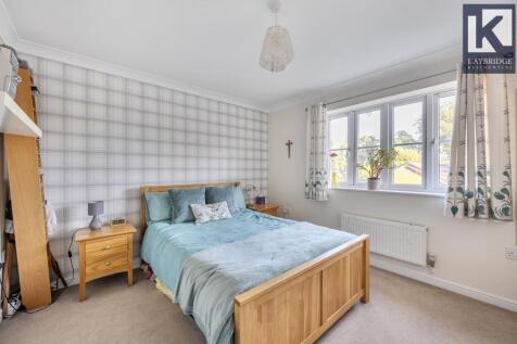 Hemmings Mead, Epsom