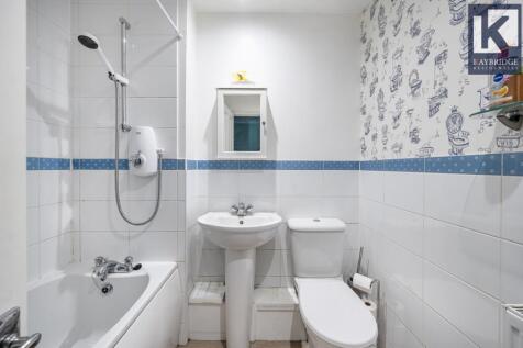 Hemmings Mead, Epsom