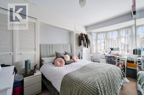 Riverholme Drive, Epsom - KT19 9TQ