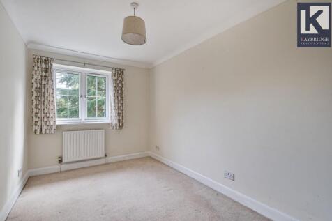 Corner Farm Close, Tadworth - KT20 5SJ