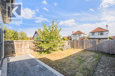 Cudas Close, Epsom - KT19 0QF