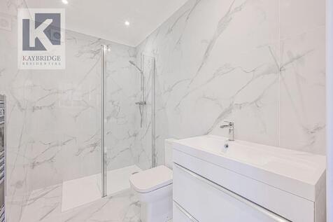 Cudas Close, Epsom - KT19 0QF