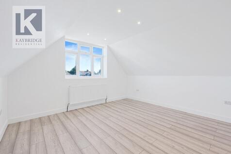 Cudas Close, Epsom - KT19 0QF