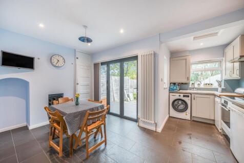 Worcester Park, KT4 8DF