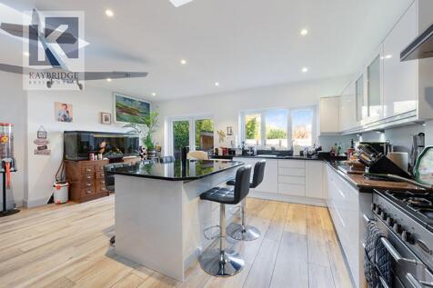 Ewell By Pass, Epsom