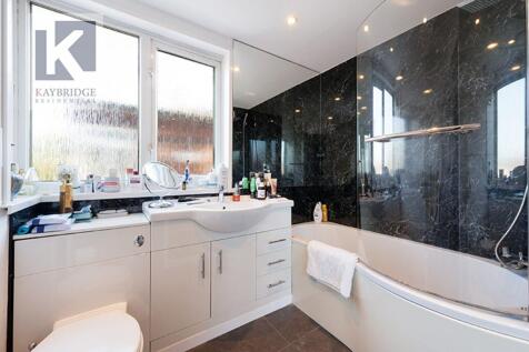 Ewell By Pass, Epsom