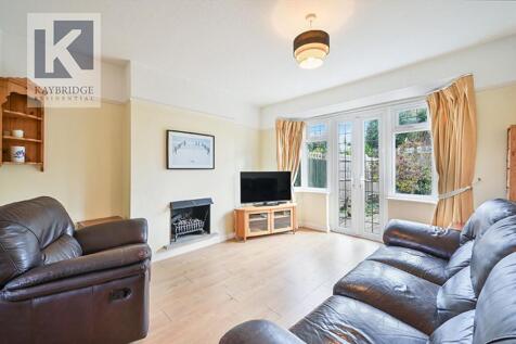 Ravensfield Gardens, KT19 0SR