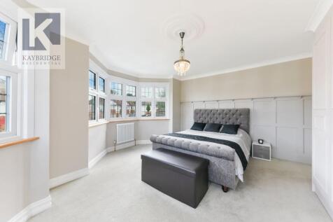 Furzedown Road, Sutton - SM2 5QE