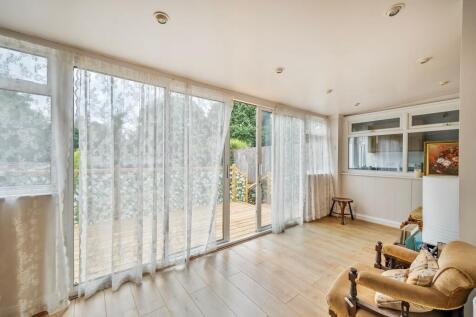 Curtis Road, Epsom - KT19 0LG