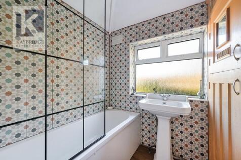 Lumley Gardens, Cheam - SM3 8NW