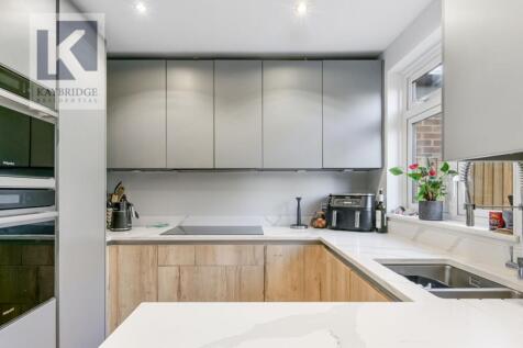 Thurleston Avenue, Morden - SM4 4BW