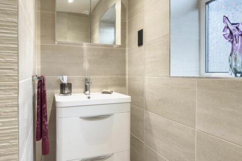 Ground floor ensuite