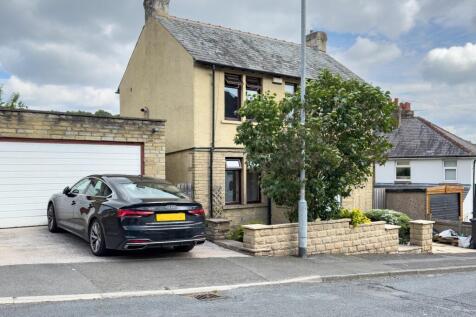 Garage/frontage