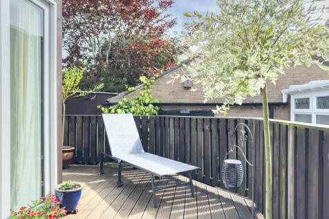 Decking area