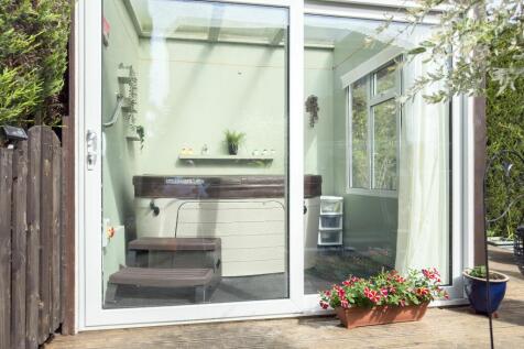 Garden house