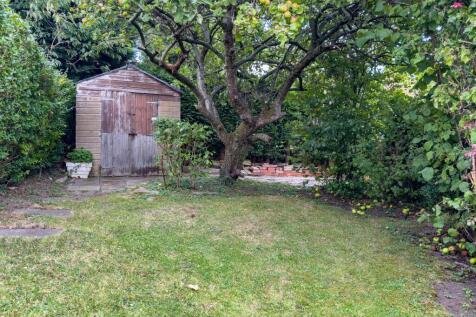 Lawned garden to the rear