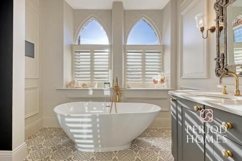 En-Suite 1