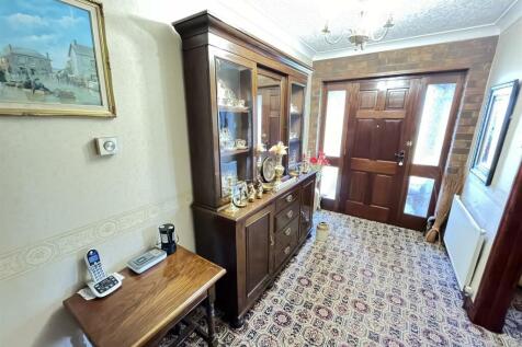 Entrance porch to Reception Hall