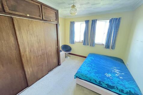 bed room 3.JPEG