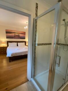 ENSUITE SHOWER ROOM