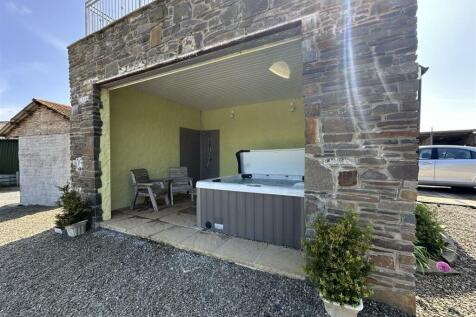 Hot Tub Terrace