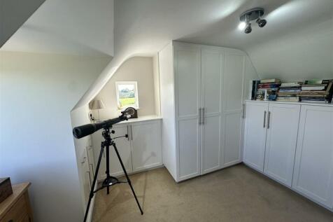 Bedroom 4/Dressing Room