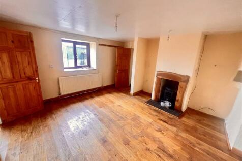 Lounge/ Living Room