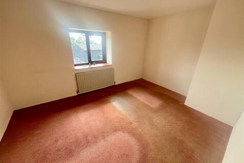 Front Double Bedroom