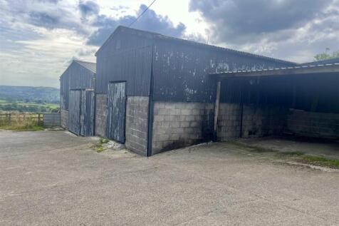 4 Bay Cattle Housing
