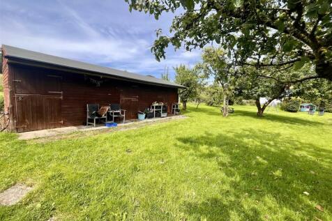 STABLES